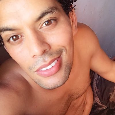 Profile Picture of Adriano Pena (@akele45912697) on Twitter