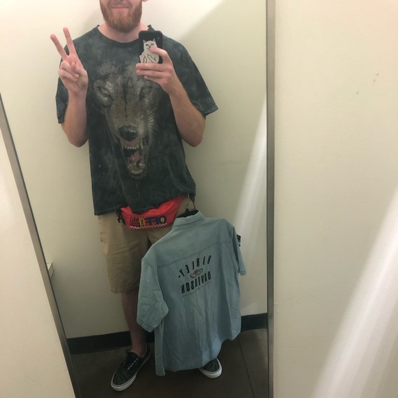 Profile Picture of Jacob Roberson (@jakerobo) on Poshmark