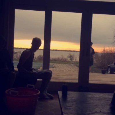 Profile Picture of Finn Chase (@finn_chase2) on Twitter