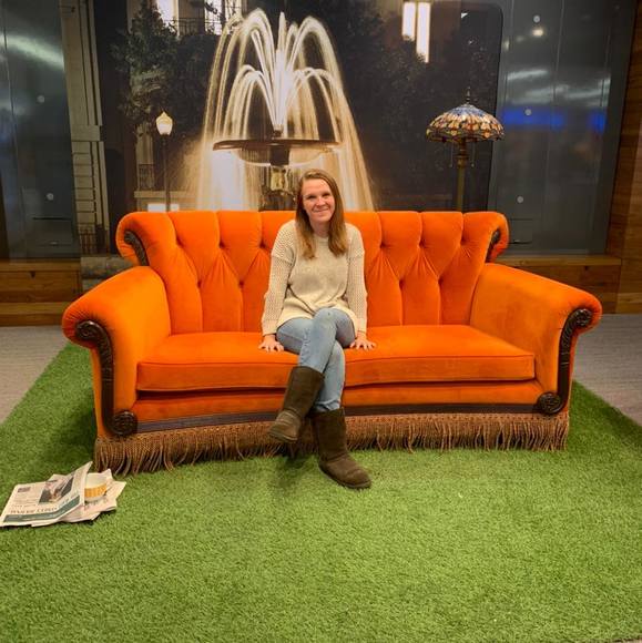 Profile Picture of Alyssa Zirbes (@ajzirbes) on Poshmark