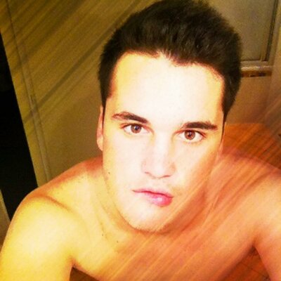 Profile Picture of Kevin Simoes (@kevinsimoes2) on Twitter