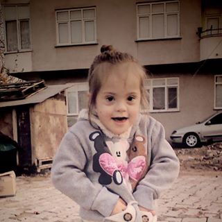 Profile Picture of Hilal Sarı (@Hilal-Sar&) on Facebook