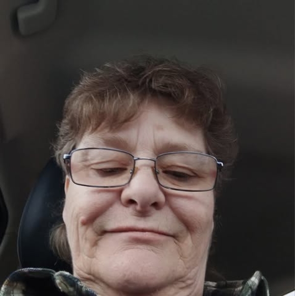 Profile Picture of Margaret Kelley (@mitzykelley) on Poshmark