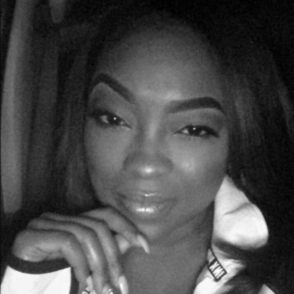 Profile Picture of Genice Johnson (@lgjohnson89) on Poshmark