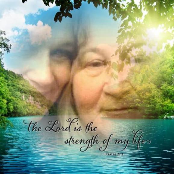 Profile Picture of Shelli Sepulvado (@sepulvadoshelli) on Poshmark