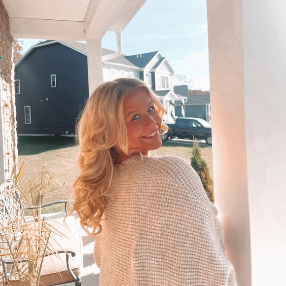 Profile Picture of Tori Grant (@torigrant172) on Poshmark