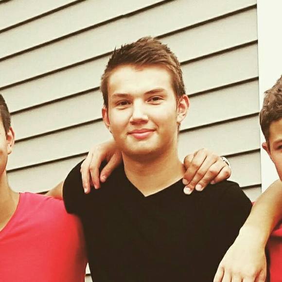 Valera Fedonchuk - Poshmark Profile Picture of Valera Fedonchuk (@fedonovich) on Poshmark