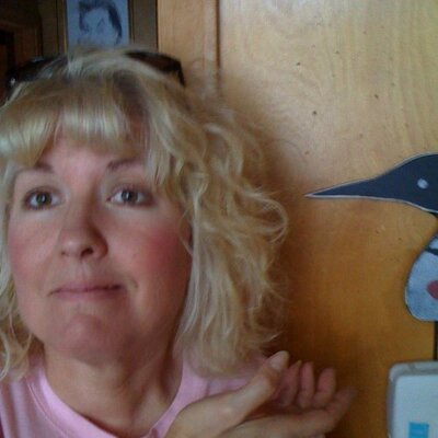 Profile Picture of Pam Parkinson (@pam_parkinson) on Twitter