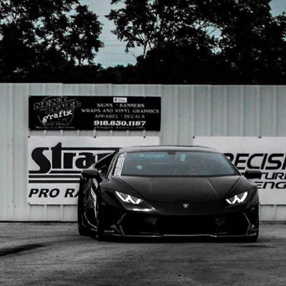 Profile Picture of Adam Walker (@adamwalk99) on Poshmark