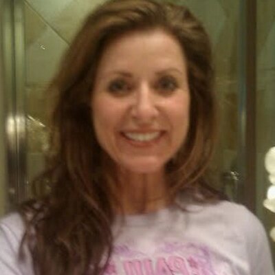 Profile Picture of Shelley Todd (@shelleyltodd) on Twitter