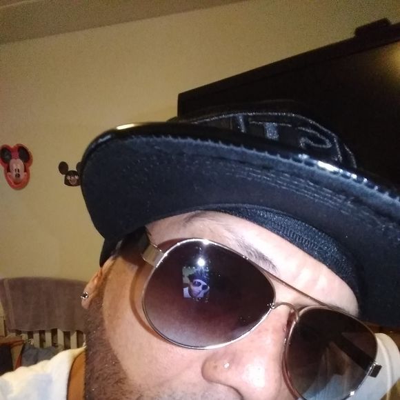 Profile Picture of Edwin Ramirez (@cariduro48) on Poshmark