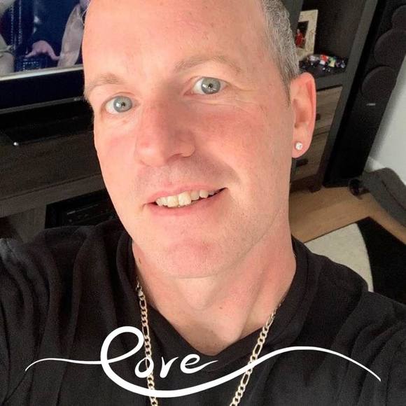 Profile Picture of Stephen Charles (@young69er) on Poshmark