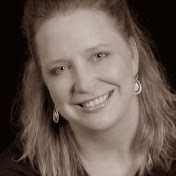 Profile Picture of Lisa Wolf (@lisawolf505) on Youtube