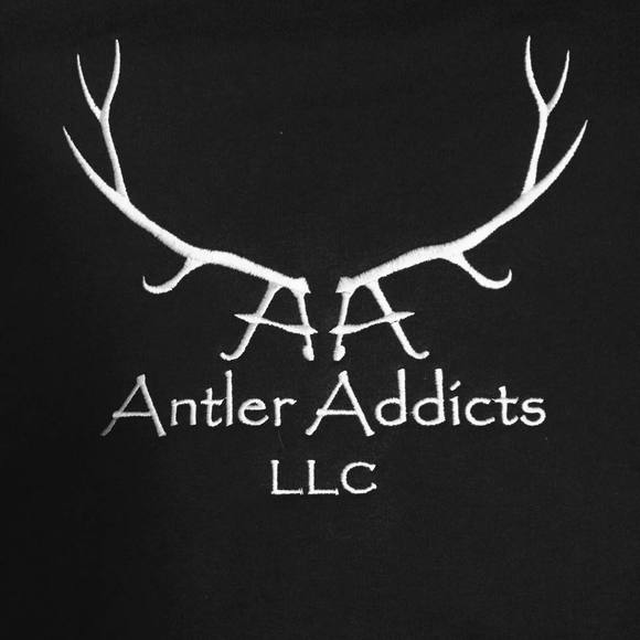 Profile Picture of Michael Riley (@bozzy23) on Poshmark