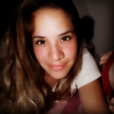 Profile Picture of Zenia Gonzalez (@zeniaGonzalez26) on Twitter