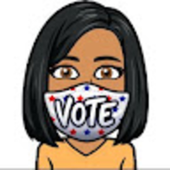 Profile Picture of Contrella Thomas (@contrellathomas) on Poshmark