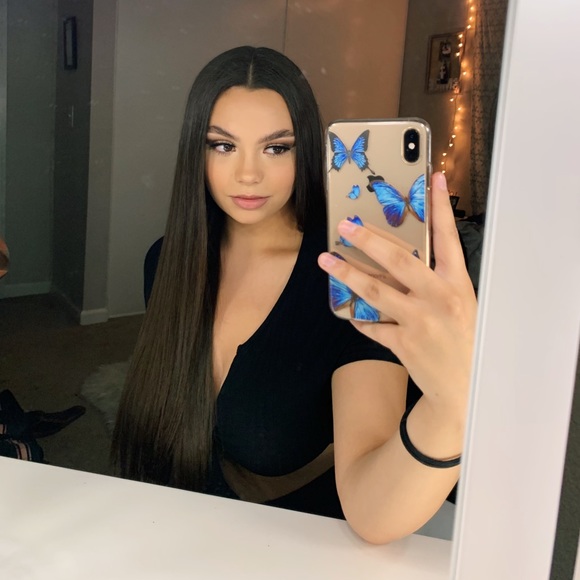 Profile Picture of Cassidy Stroup (@cassidystroup) on Poshmark