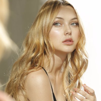 Profile Picture of Victory Van Tuyl (@victoryvantuyl) on Twitter
