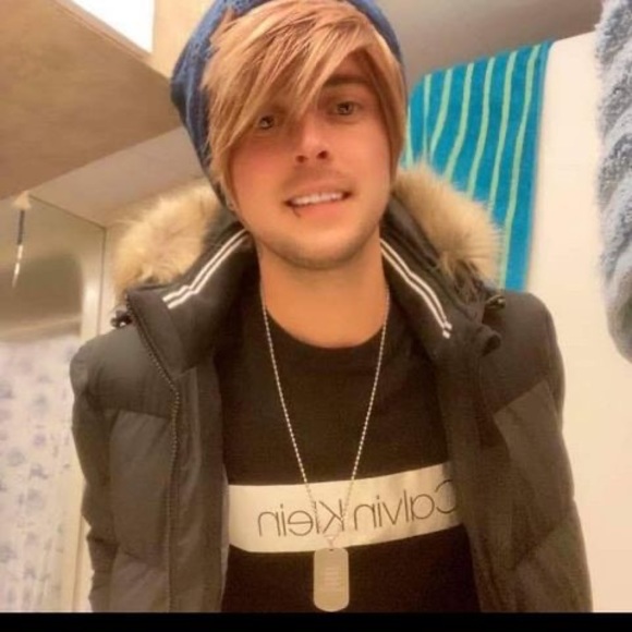 Profile Picture of Thomas Mckellar (@mcketm_92) on Poshmark