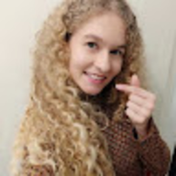 Profile Picture of Madeline Galivan (@mgalivan3) on Poshmark