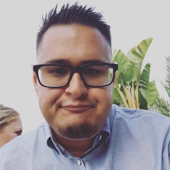Profile Picture of Joey Wellman (@wellywell34) on Poshmark