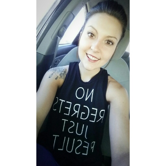 Profile Picture of Clarissa Wiley (@c_wiley22) on Poshmark