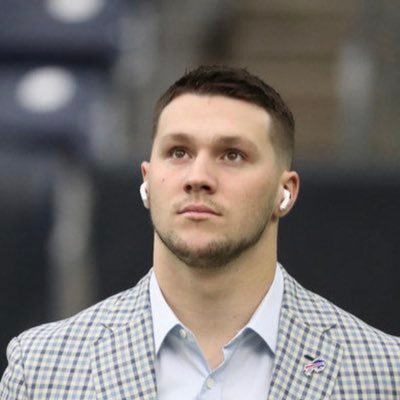 Profile Picture of Josh Mitchell (@Dynasty_Josh) on Twitter