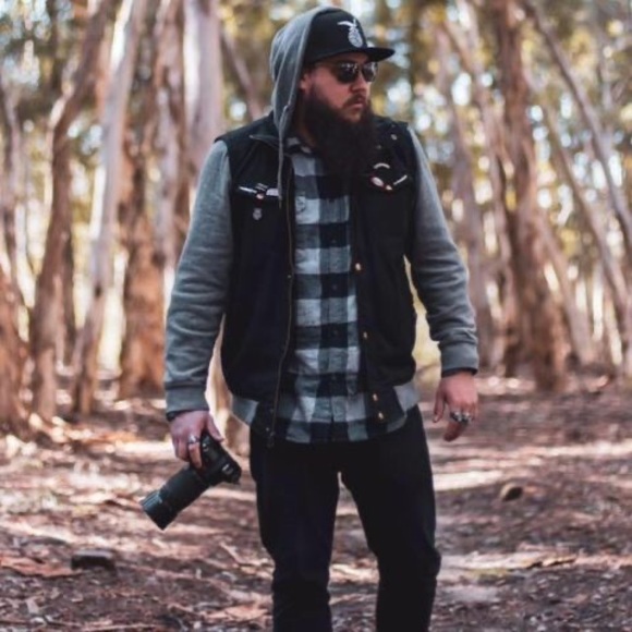 Profile Picture of Chris Berg (@ockingchris) on Poshmark