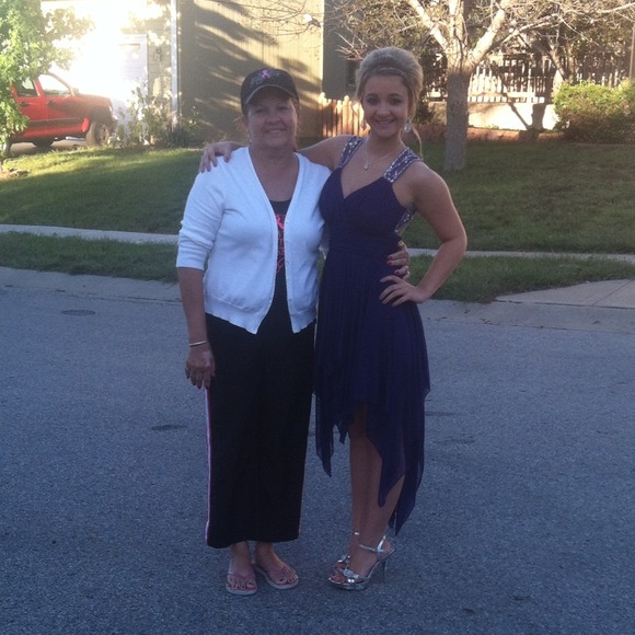 Profile Picture of Bobbie Webber (@webber62) on Poshmark