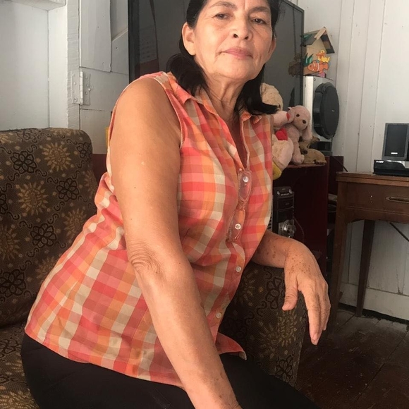 Profile Picture of Ada Velasquez (@ada_velasquez) on Poshmark