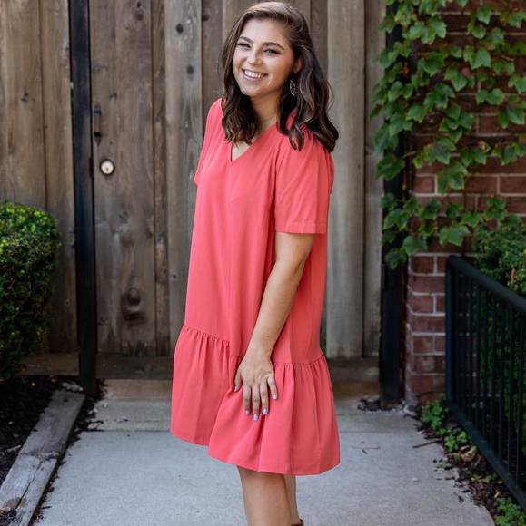 Profile Picture of Jessica Bershad (@jbjessica180) on Poshmark
