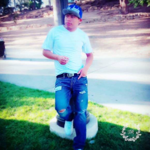 Payasito Oxlaj - Poshmark Profile Picture of Payasito Oxlaj (@oxlajwaldana95) on Poshmark