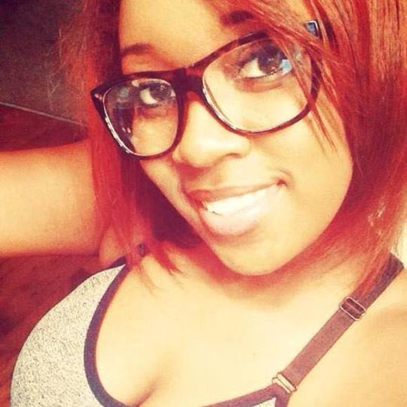 Profile Picture of Montera Pearson (@monteraa) on Poshmark