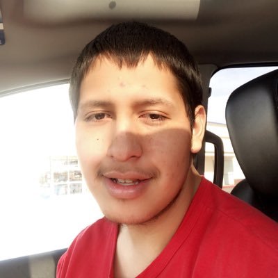 Profile Picture of Huzz (@DarinRoy4) on Twitter