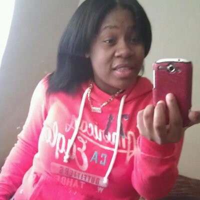 Profile Picture of Clarissa Crooks (@SunSet_kisses3) on Twitter