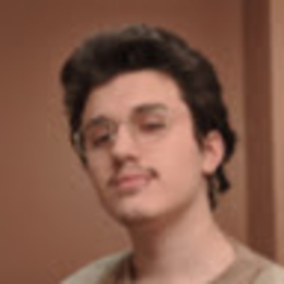 Profile Picture of Alexander Rados (@radonoa2) on Poshmark