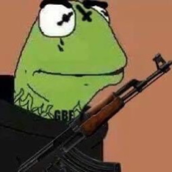 Profile Picture of Robert Correa (@rcorrea0121) on Poshmark