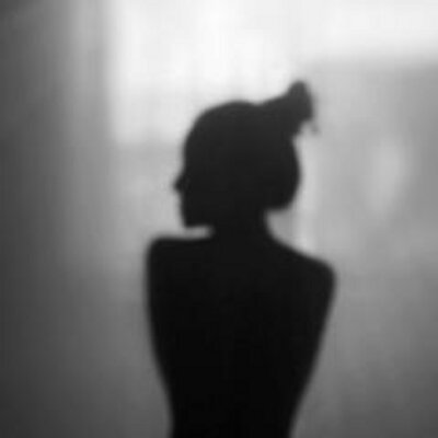 Profile Picture of Nancy (@CurlyFishTree) on Twitter