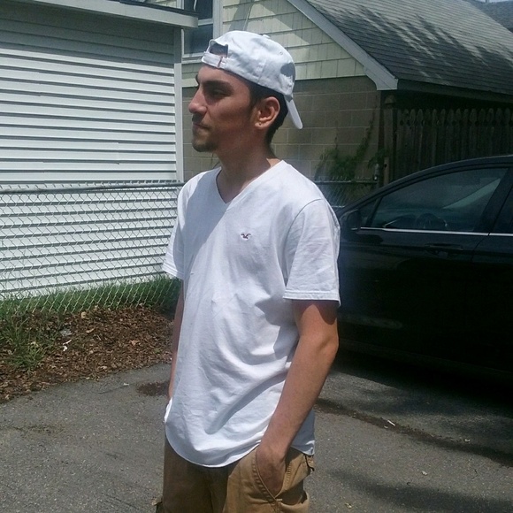 Profile Picture of Justin Jaramillo (@jaramillo89012) on Poshmark