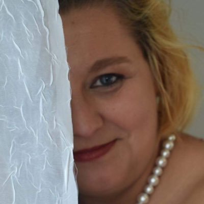 Profile Picture of Kim Roar (@KimberlyAbshire) on Twitter