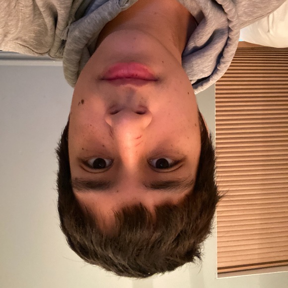 Profile Picture of Steve Luis (@que_pasaloca) on Poshmark