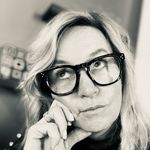 Profile Picture of Julie Jacobson Aiken (@julesaiken) on Instagram