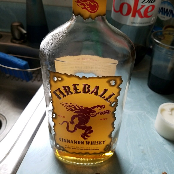 Profile Picture of Melissa Laslo (@a630573) on Poshmark