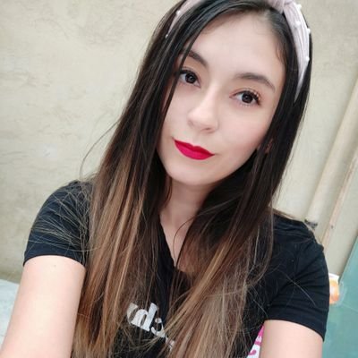 Profile Picture of Erika  Baez (◕‿◕) (@erik_kute) on Twitter