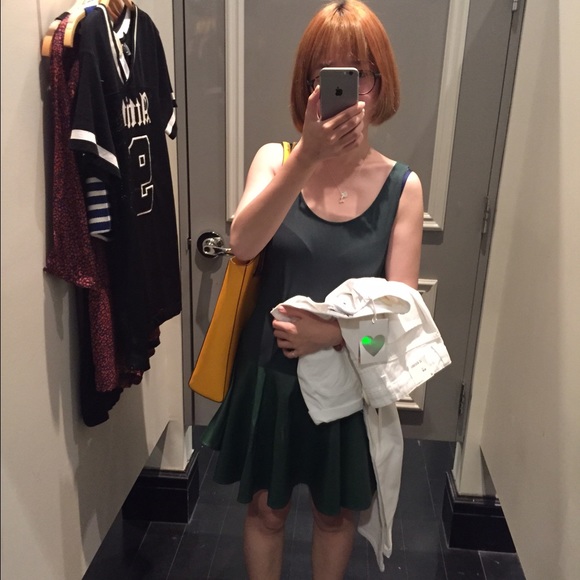 Profile Picture of M eng jun Dong (@miss_dong) on Poshmark