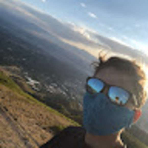 Profile Picture of Duncan Whitbeck (@whitbeckdf) on Poshmark