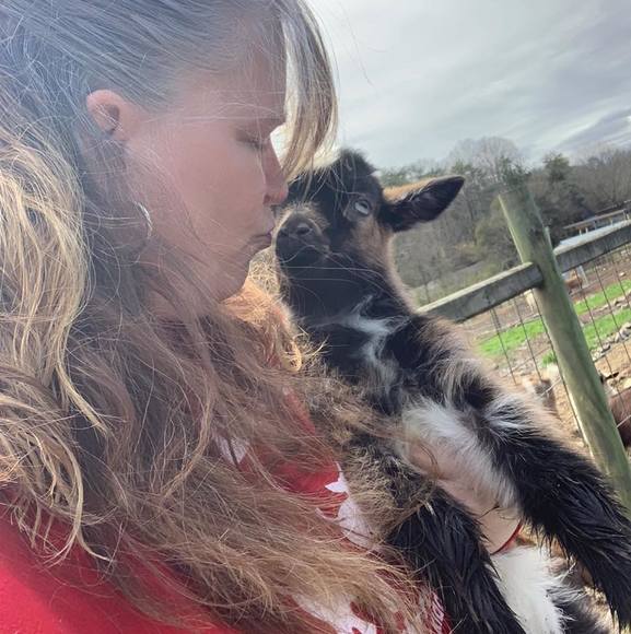 Chris Catchpole - Poshmark Profile Picture of Chris Catchpole (@catchx73) on Poshmark