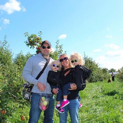 Profile Picture of Laura Stonehocker (@stonehockerD70) on Twitter