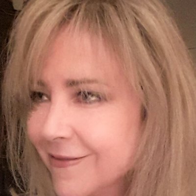 Profile Picture of T Winston Curry (@twinstoncurry) on Twitter