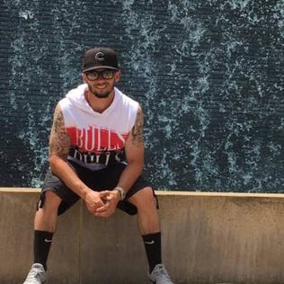 Profile Picture of Jimmy Lamorte (@lightsout1794) on Poshmark